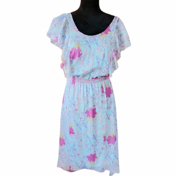 Chelsea & Violet Dresses & Skirts - NWT Chelsea & Violet Blue Floral Ruffle Sleeve Blouson Dress